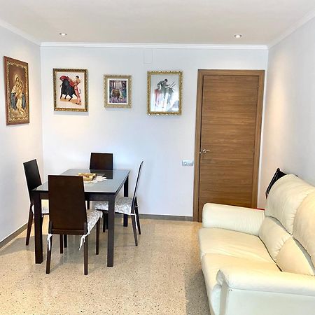 Shared Apartment! Piso Compartido! Общая Квартира! Sevilla Exterior foto