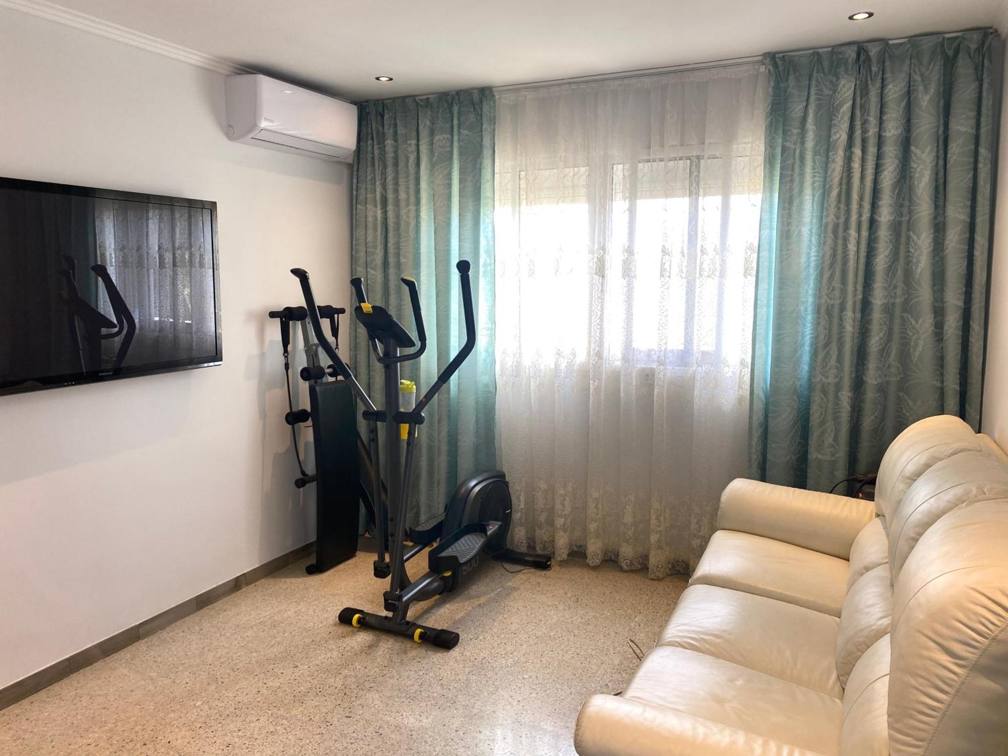 Shared Apartment! Piso Compartido! Общая Квартира! Sevilla Exterior foto